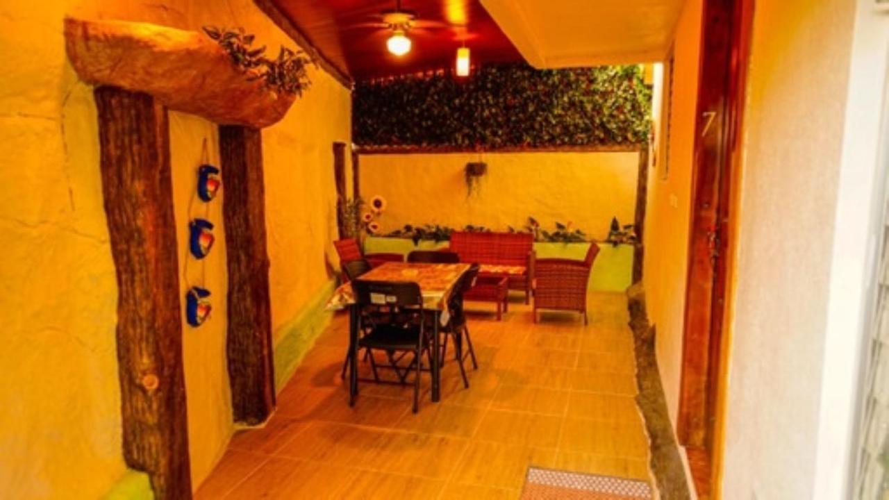 Cabinas Colibri La Fortuna 外观 照片