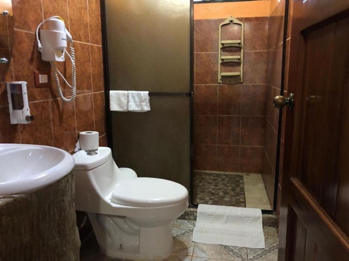 Cabinas Colibri La Fortuna 外观 照片
