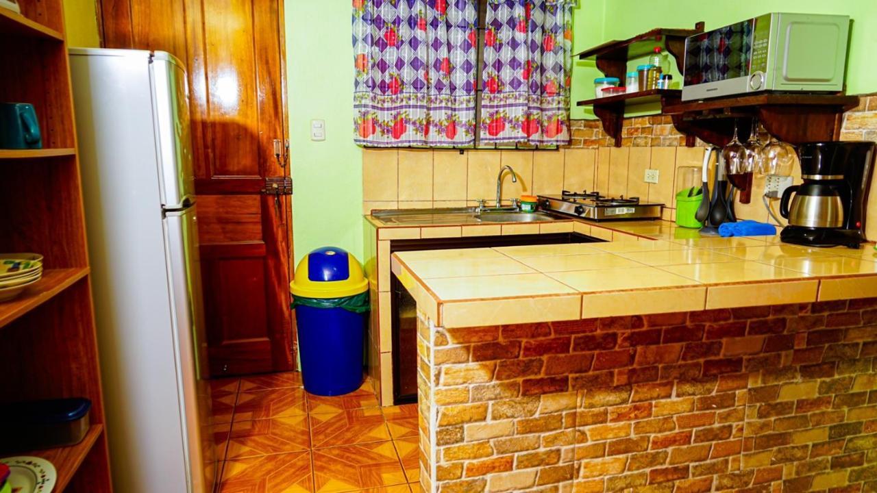 Cabinas Colibri La Fortuna 外观 照片