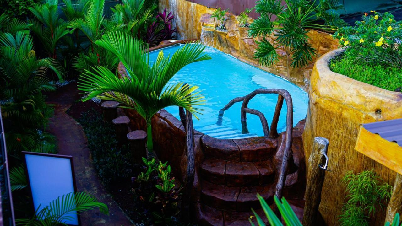 Cabinas Colibri La Fortuna 外观 照片